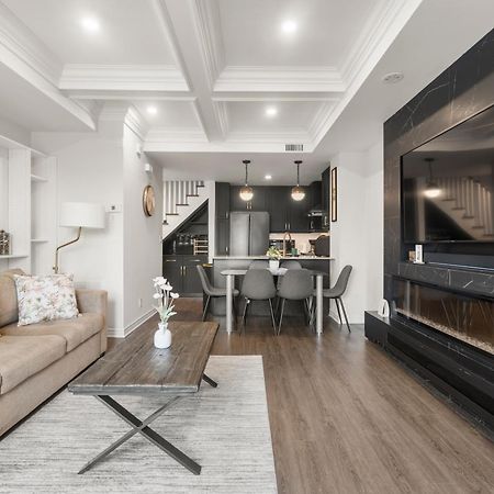 Globalstay Luxury Townhouse Minutes Away From Waterfront Toronto Exterior photo