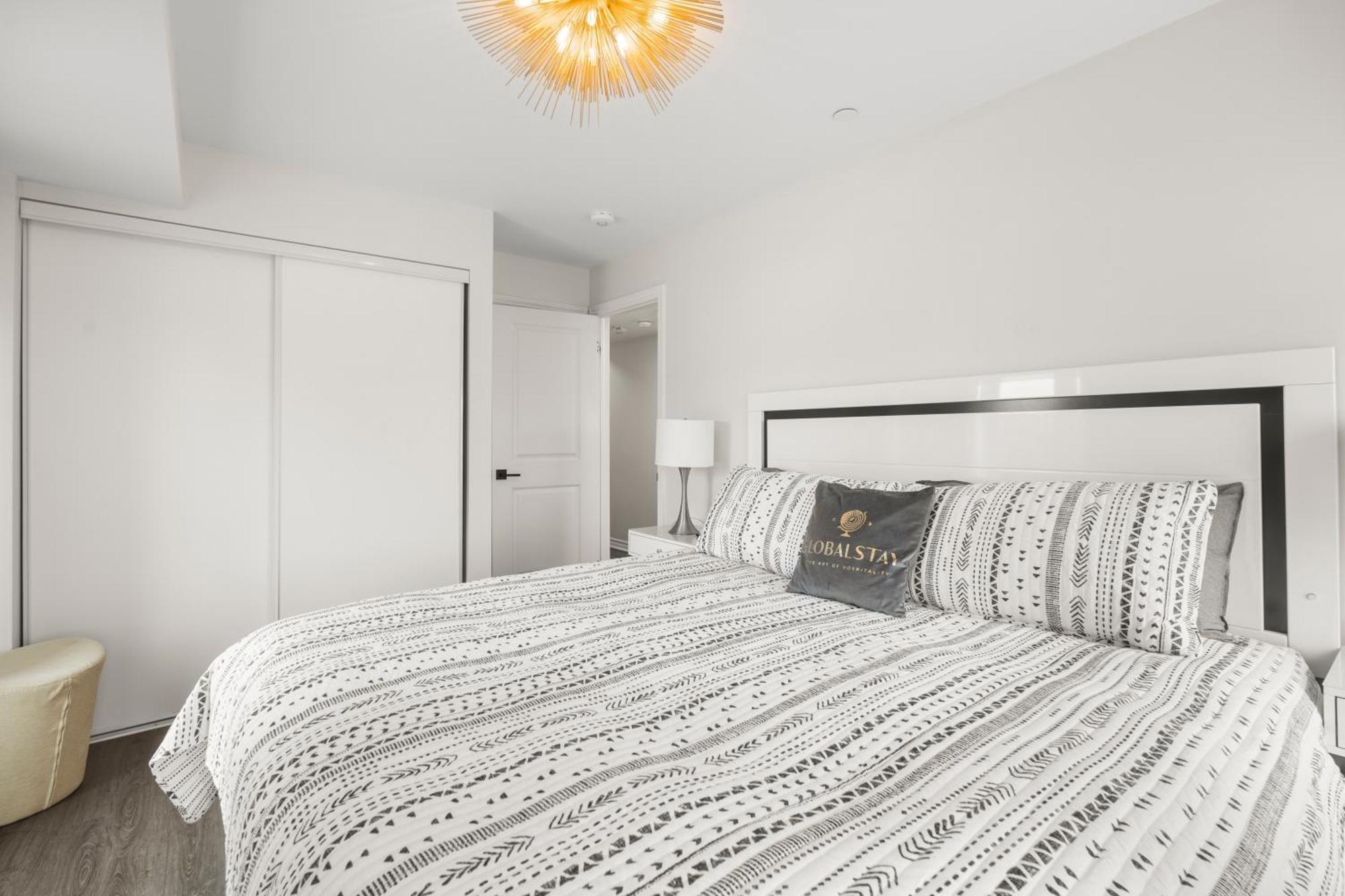 Globalstay Luxury Townhouse Minutes Away From Waterfront Toronto Exterior photo